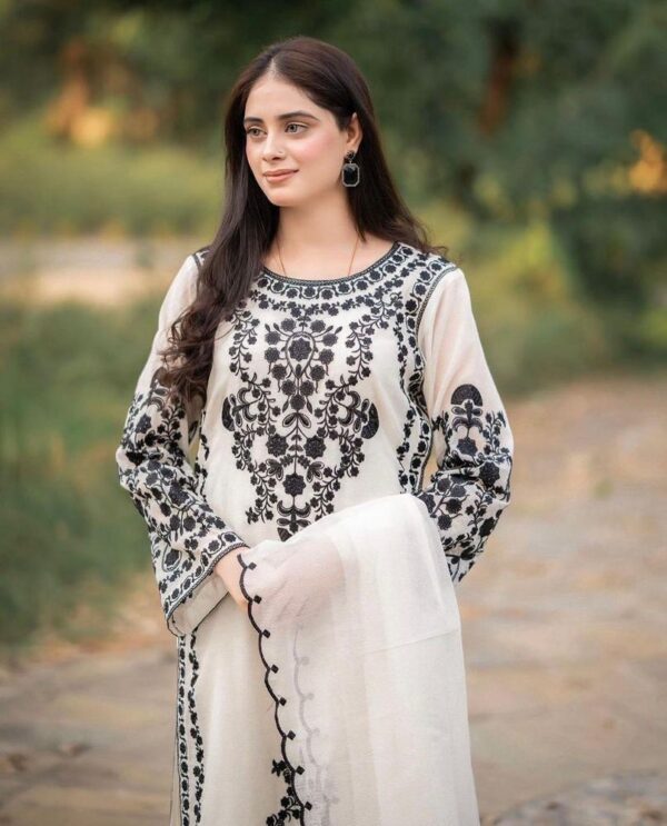 Embroidered Organza 3 pcs suit